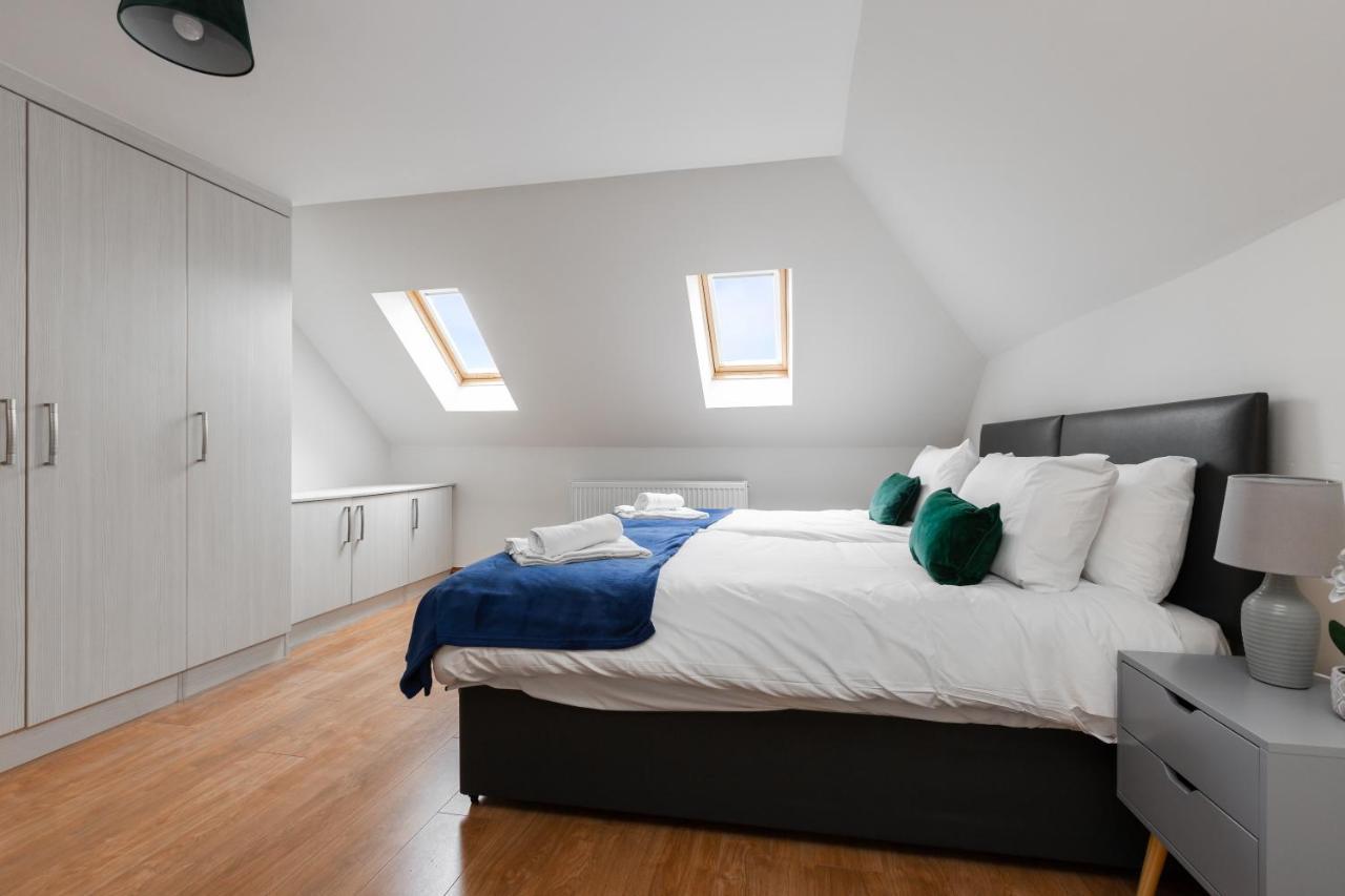 Albert - 5 Bedrooms Sleeps 11 Parking Wi-Fi Contractors Preston  Dış mekan fotoğraf